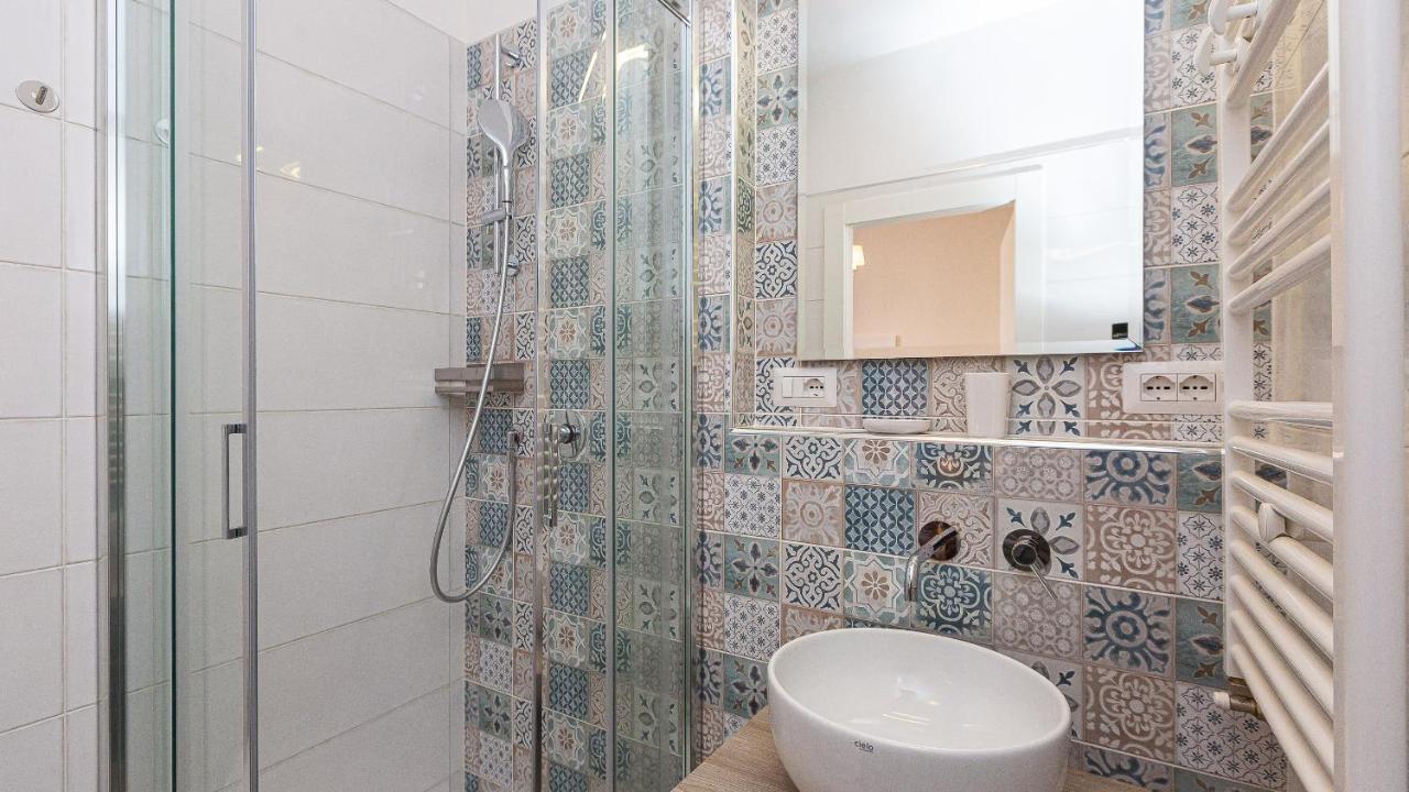 Karan'S Aparment Rental In 로마 외부 사진