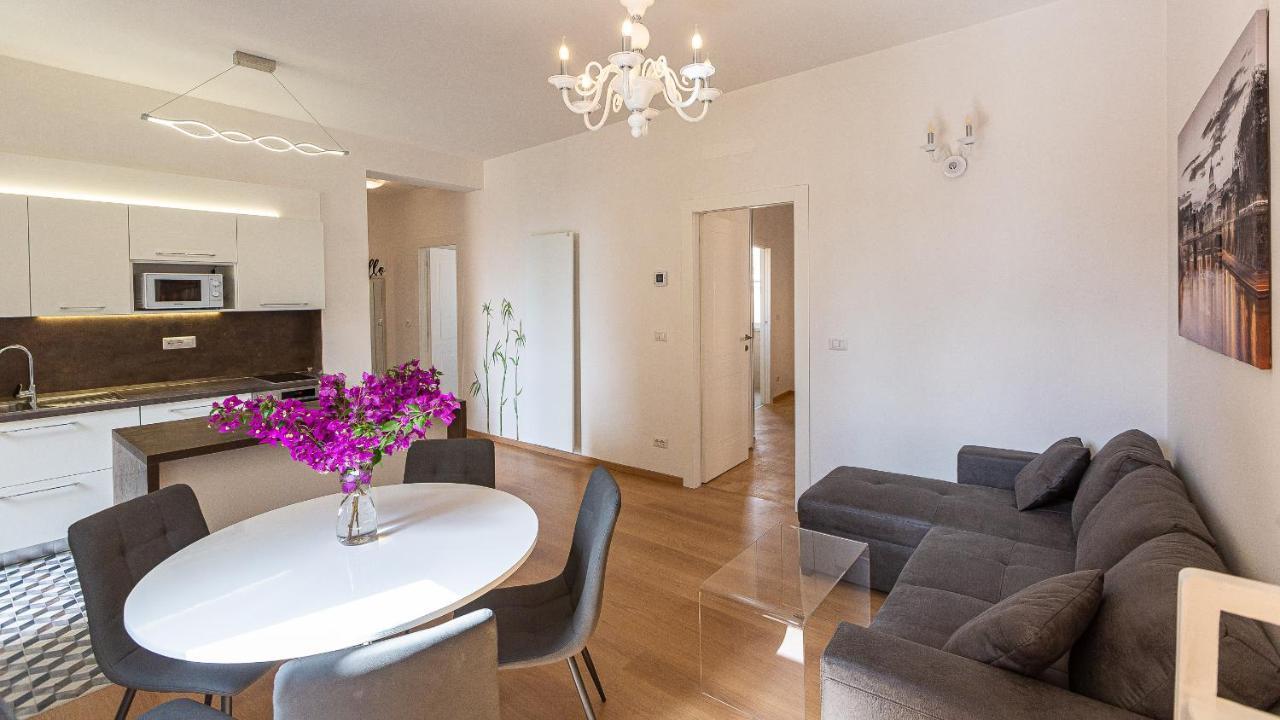 Karan'S Aparment Rental In 로마 외부 사진