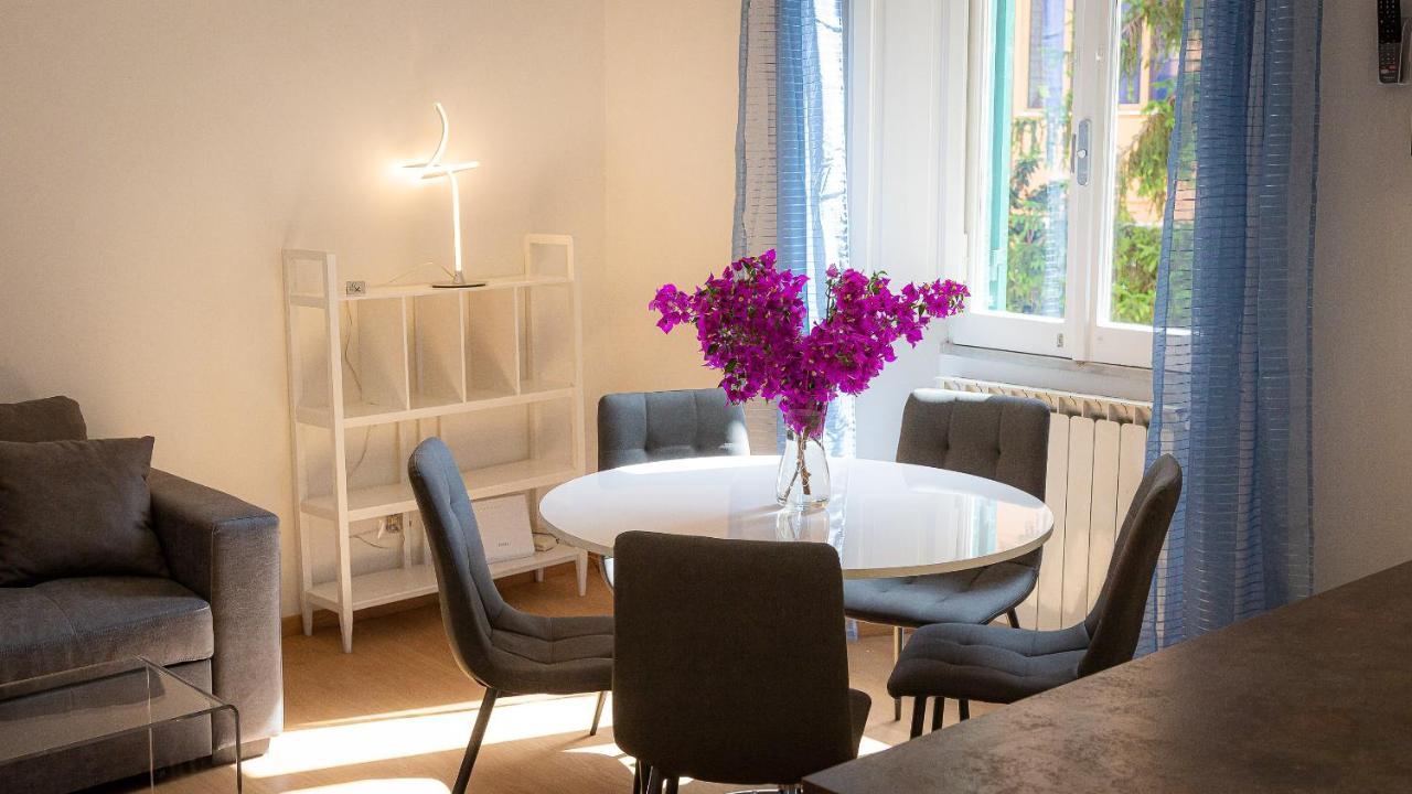 Karan'S Aparment Rental In 로마 외부 사진